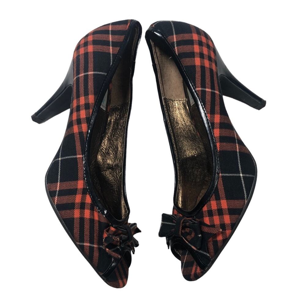 LouLou De La Falaise vintage black/orange plaid pumps size 7.5
